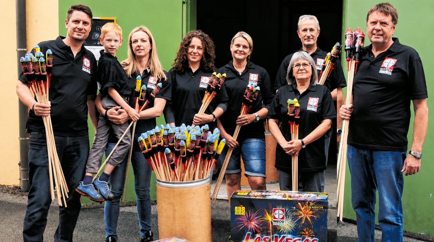 Das Team von Pinto Feuerwerke in Aggsbach an der Donau — Familienbetrieb in vierter Generation